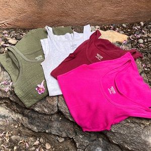 Mossimo Supply tank tops